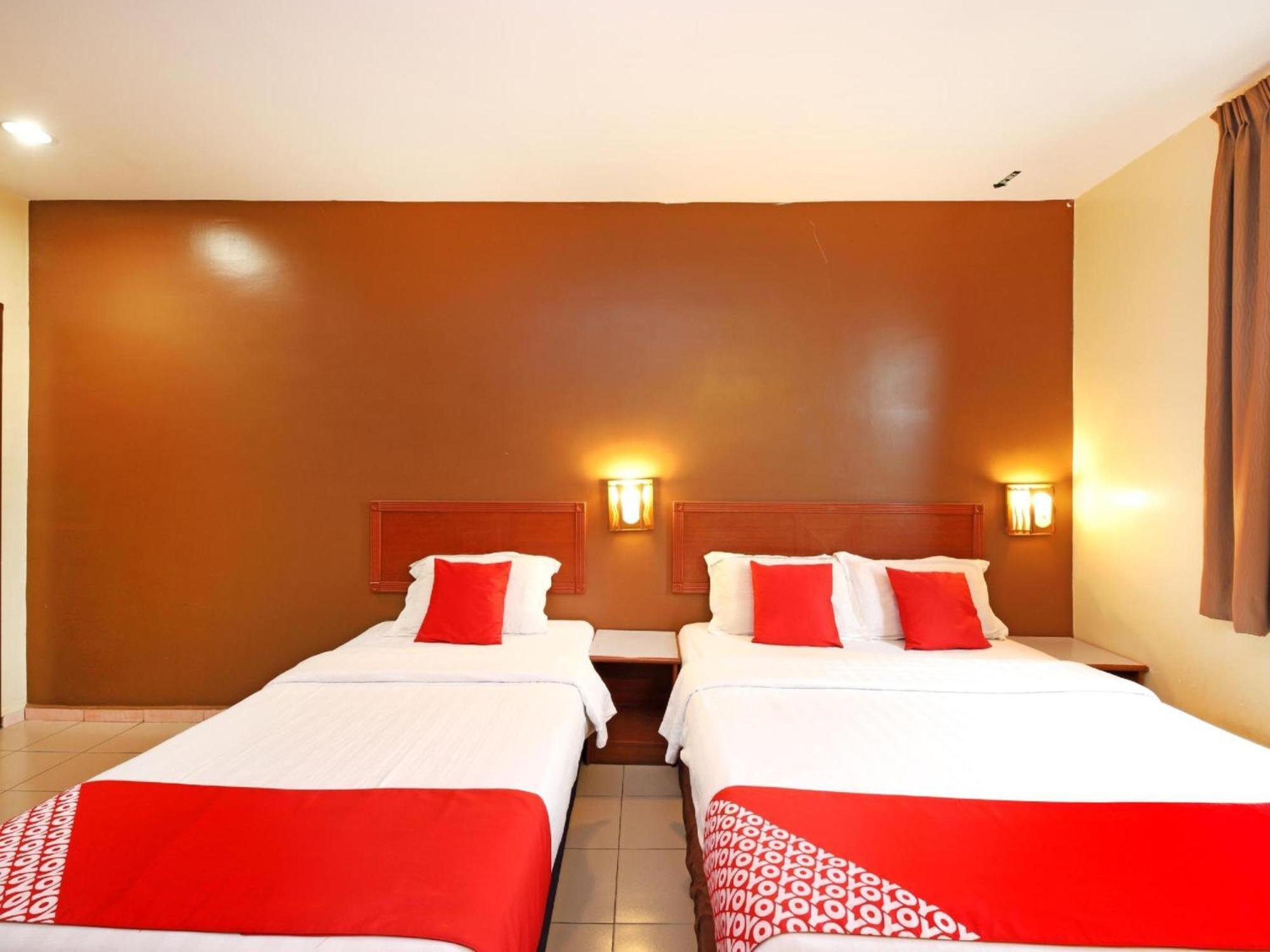 Super Oyo 447 Comfort Hotel Meru Klang Exterior foto